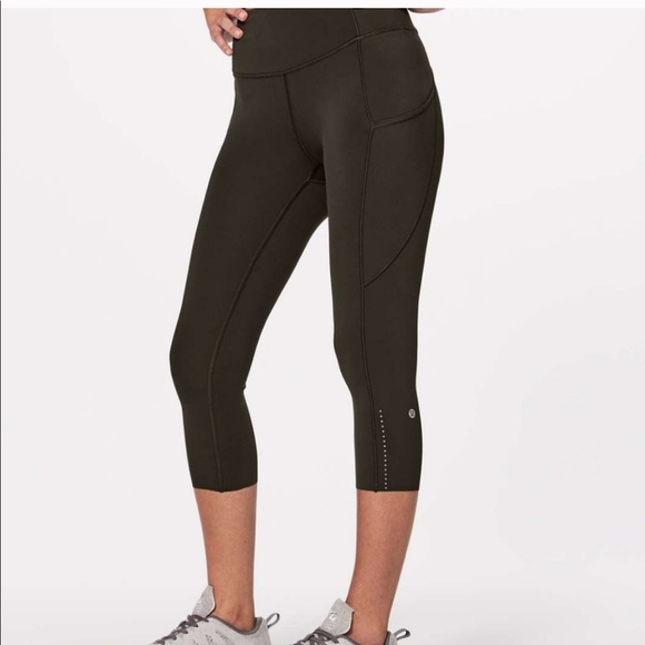 lululemon athletica Pants - Lululemon Fast and Free Crop 19”